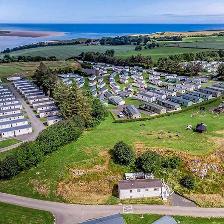 Waren Caravan Park Bamburgh Bagian luar foto