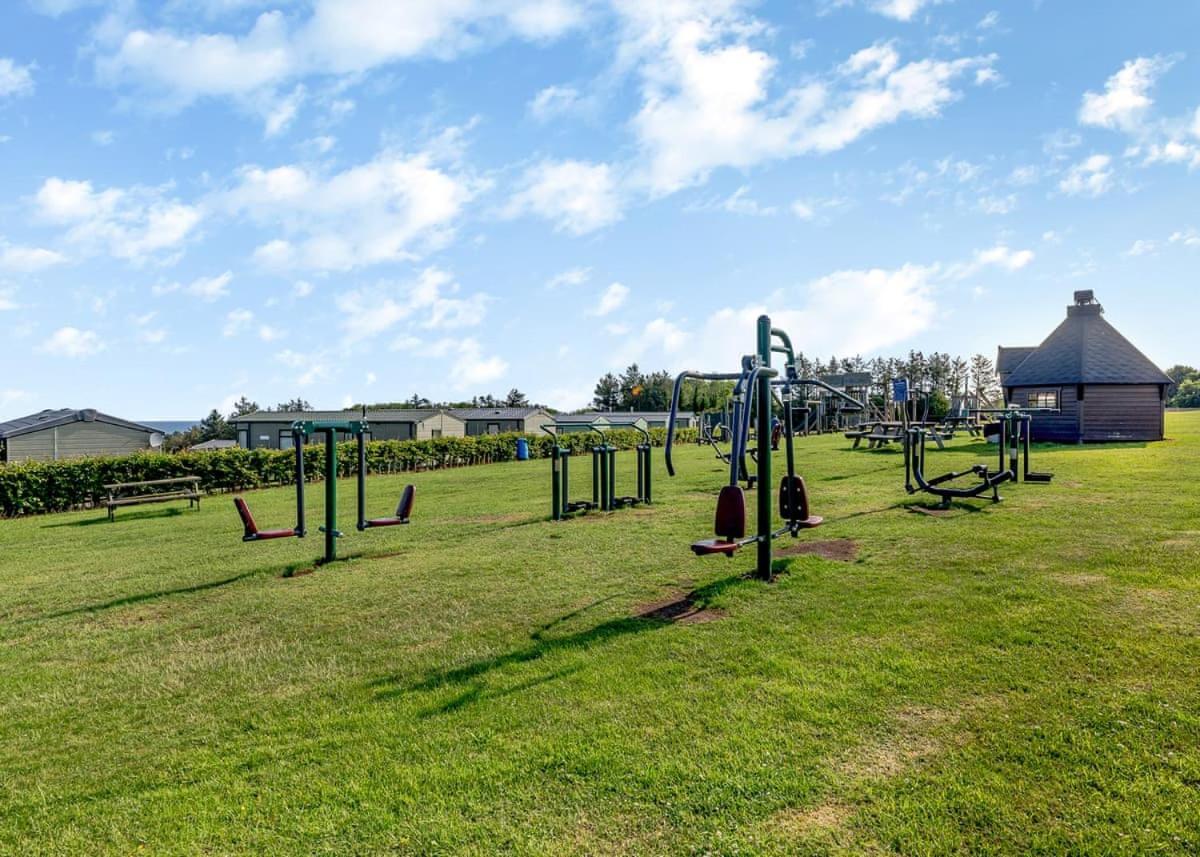 Waren Caravan Park Bamburgh Bagian luar foto